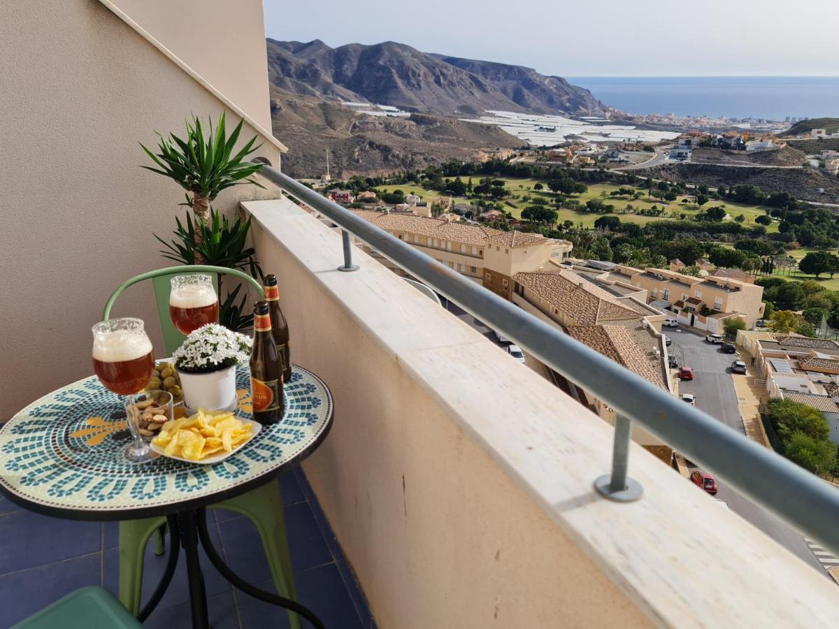 Sybarix Apartment: Precioso Apartamento Con Vistas Al Golf Y El Mar La Envia Exteriör bild